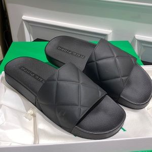 Bottega Veneta Slides (39)